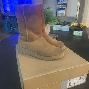 Ugg Amie Boots